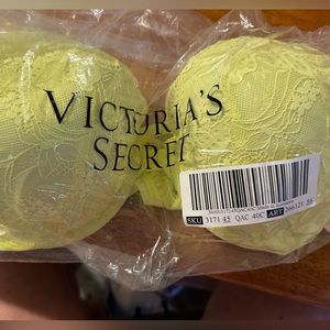 Victoria’s Secret Bra 40 c